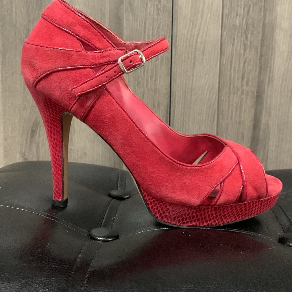 White House Black Market Red Suede & Faux Snake Skin Open Toe Shoe Size 6.5M - Picture 8 of 12